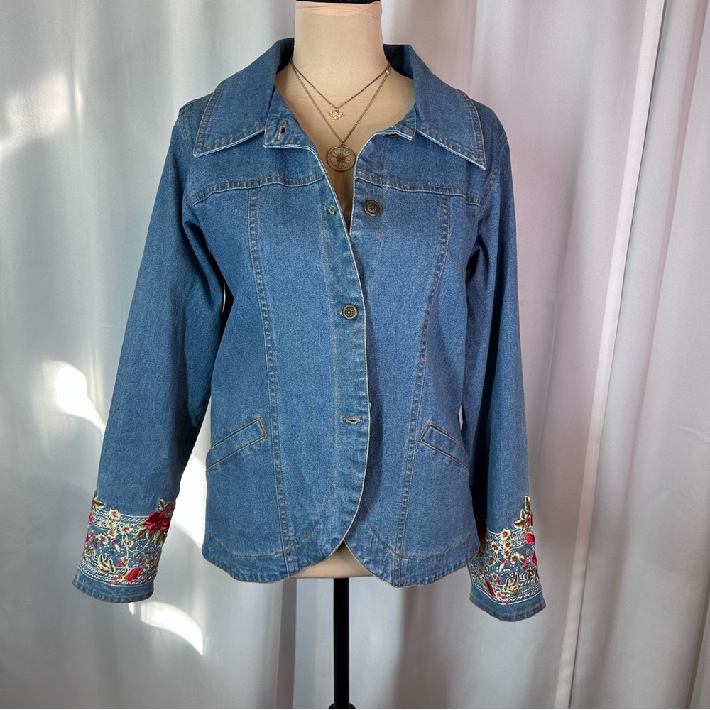 Vintage Denim & Co.‎ Floral Embroidered Jean Jacket Sz XS Floral Lining EUC